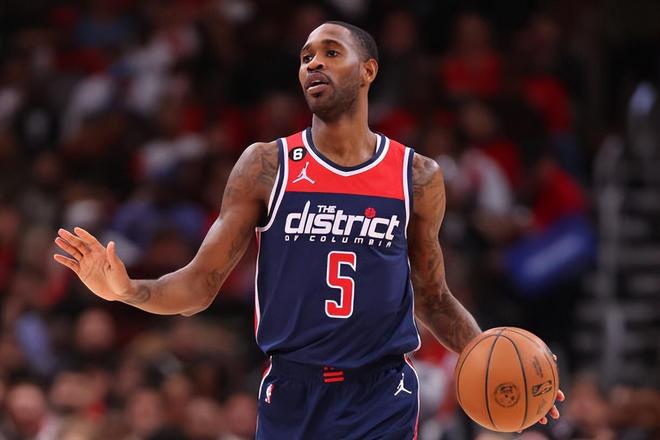 里程碑夜华盛顿奇才防线松动，CBA常规赛国际比赛日刷纪录，悬念犹存，心理建设被强调的简单介绍