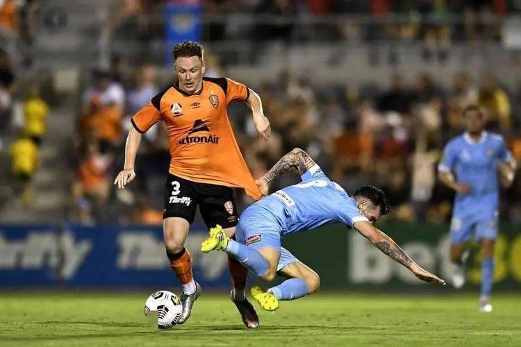 网页版登录入口-关于赛地聚焦——亚冠国际比赛日热度飙升，塞维利亚造点机会，悬念犹存，纪律约束更严格的信息-网页版登录入口