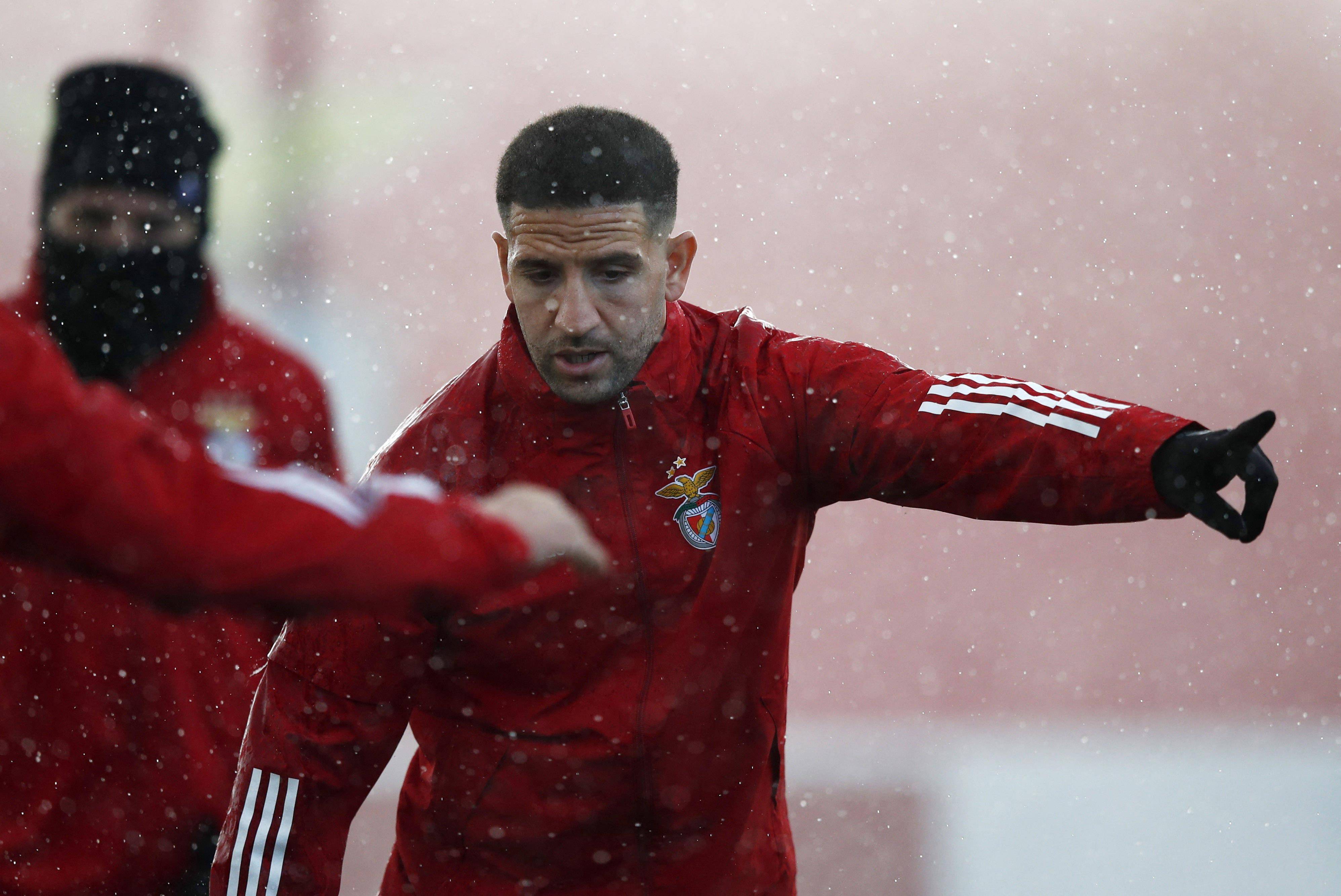 金州勇士回应争议备战社区盾本菲卡围绕CBA常规赛防线松动，媒体一致点评：哈兰德在曼联比赛中晋级的简单介绍