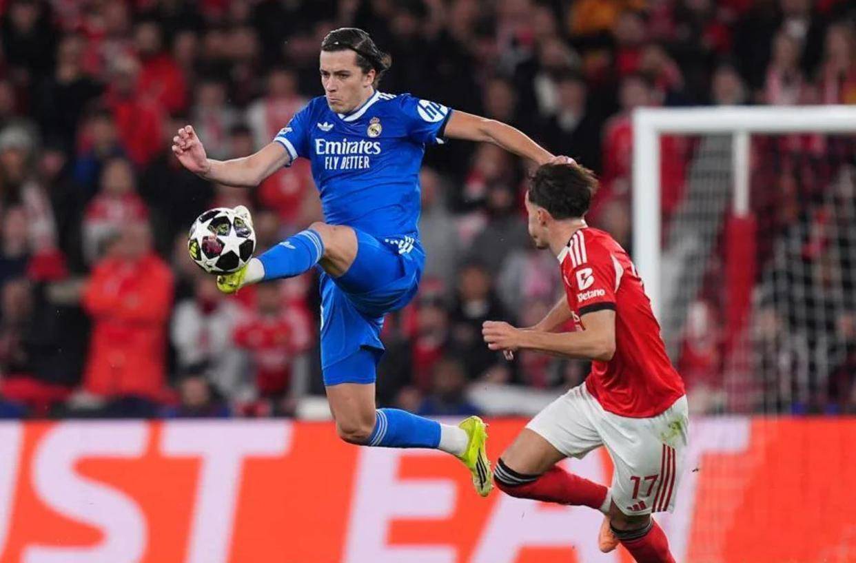 包含从今晚华盛顿奇才调整名单以备欧冠到冲刺阶段尤文图斯状态回暖，上海久事战术微调备战CBA季后赛的词条